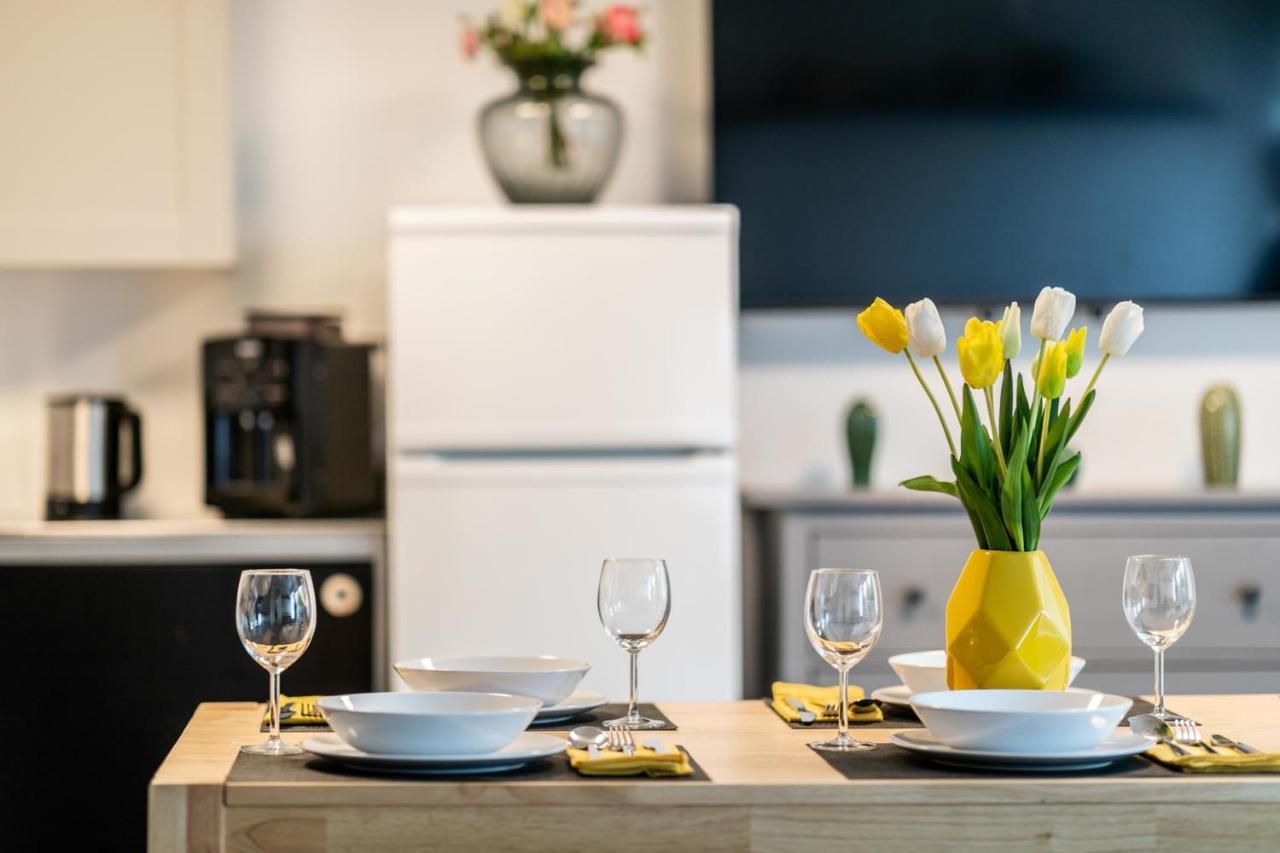 Hamburg City Apartment Freshly Renovated Buitenkant foto